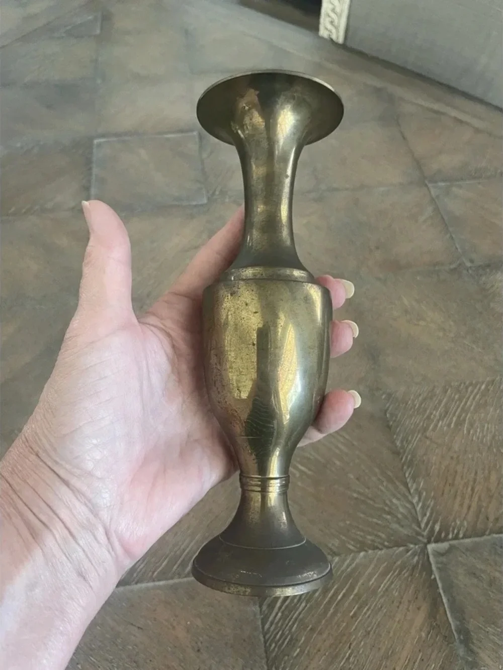 N/A elegant brass